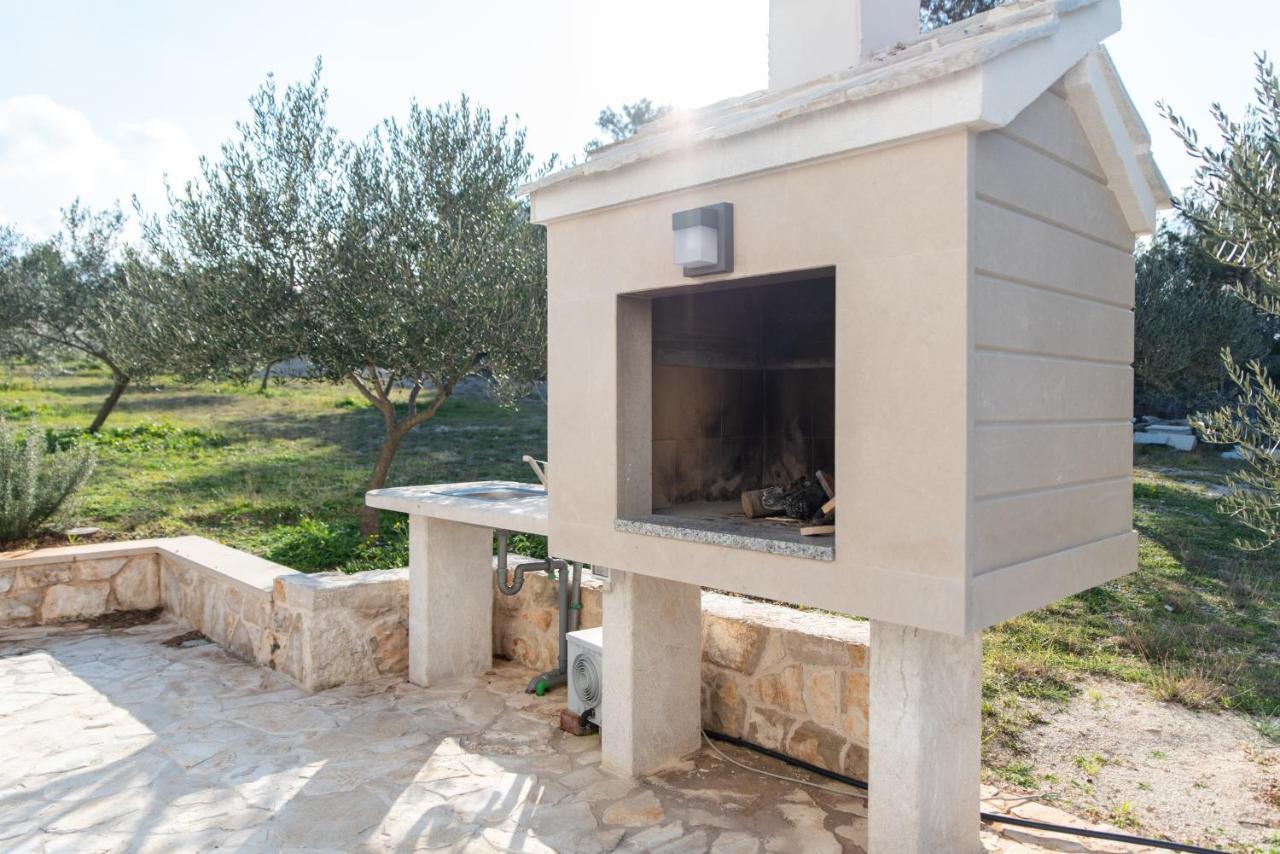 Villa Mista سوتيفان المظهر الخارجي الصورة