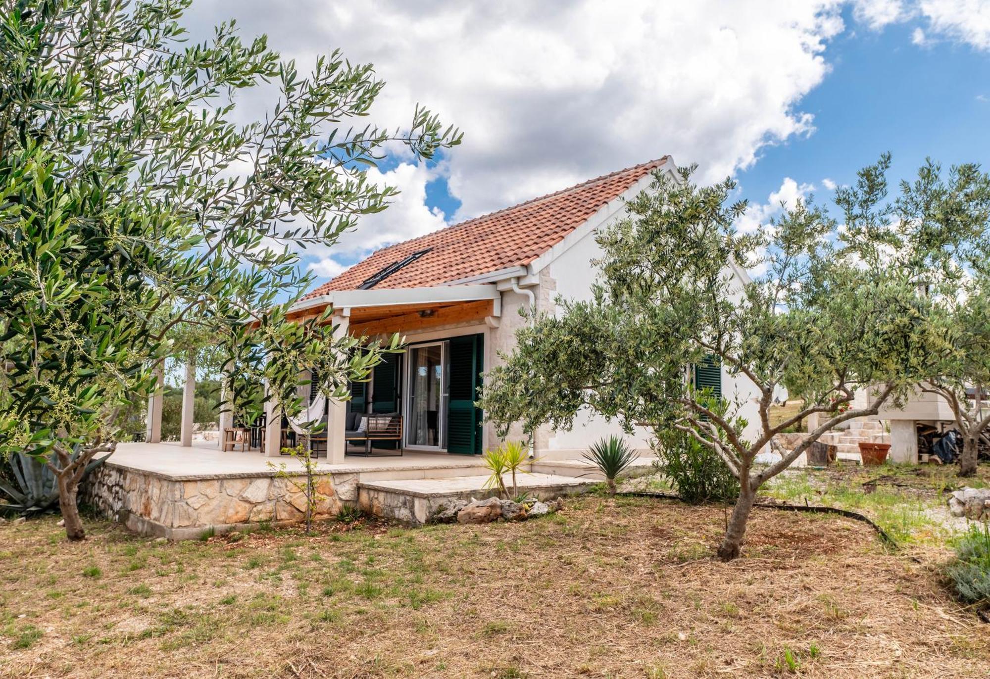 Villa Mista سوتيفان المظهر الخارجي الصورة